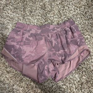 Lululemon hotty hot shorts